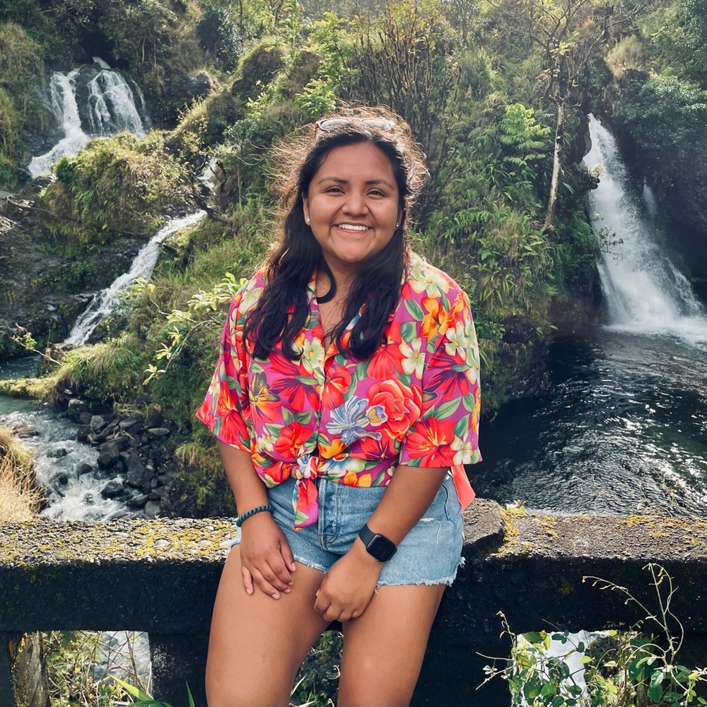 Meet your Posher, Maria